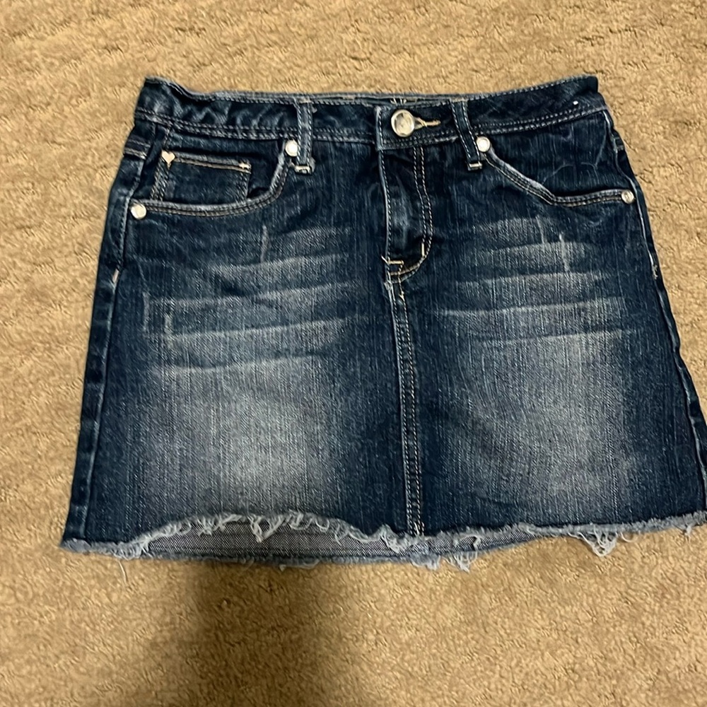 3 girls mini skirts-10-14